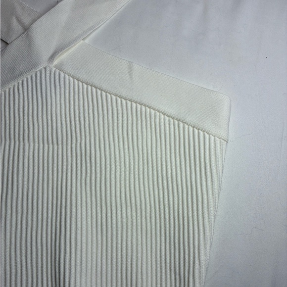 Debut Women’s White Ribbed Cross-Strap Crop Top Size Small - Picture 3 of 8
